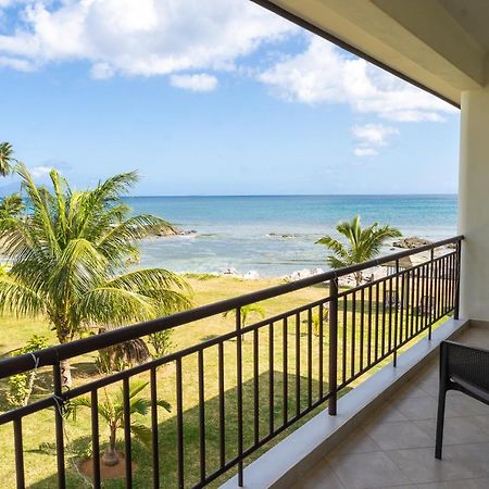 Beach Cottages Bel Ombre Exterior photo